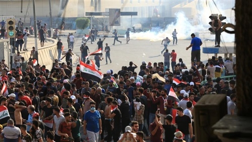 بغداد تعلن حظر التجوال بالعاصمة لحماية المتظاهرين 1