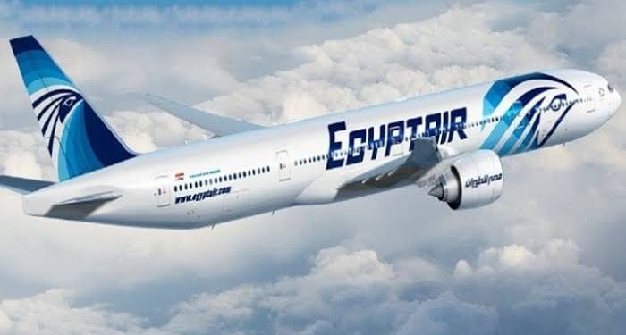 طائرة "مصر للطيران" تغير مسارها وتهبط اضطراريا.. تعرف على السبب 1