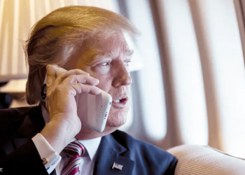 الرئيس الامريكي يبدي استياءه من هاتف آيفون الجديد.. تعرف على السبب 6