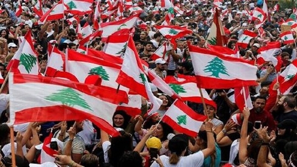 عقب خطاب عون..المحتجون في لبنان مصرّون على إسقاط النظام 1