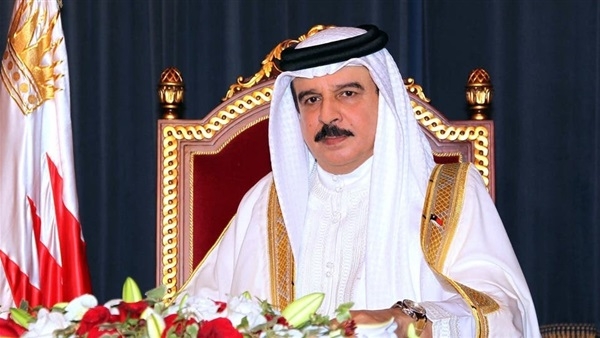 ملك البحرين يغادر القاهرة بعد لقاء الرئيس السيسى 1