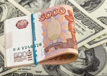 روسيا تخفض حصة الدولار الأمريكي في صندوق الثروة الوطني 2