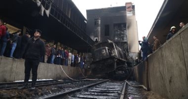تأجيل محاكمة 14 متهمًا في "حادث قطار محطة مصر" لـ ٧ ديسمبر 1
