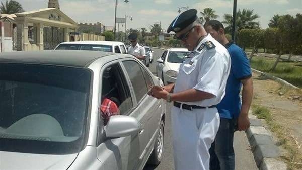 المرور يضبط 18 سيارة و دراجة بخارية متروكة فى حملات بالقاهرة 1