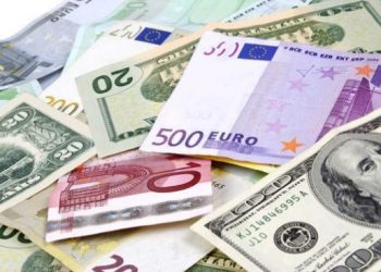 انخفاض سعر الجنية أمام العملات الأجنبية اليوم 3
