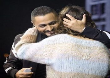 تامر حسني يتغزل في زوجته وهي ترد: فخورة بيك حبيبي 2