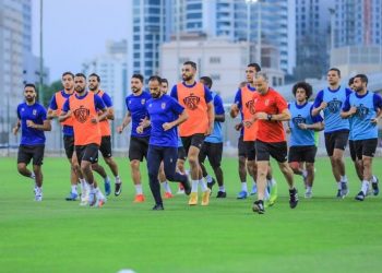 شاهد.. لاعبو الأهلى الدوليون يغادرون معسكر الإمارات للانضمام للمنتخب 1