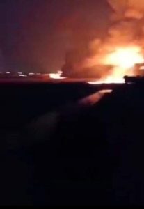 صور.. رفع الطوارئ بمحافظة البحيرة بعد حريق خط البترول 7