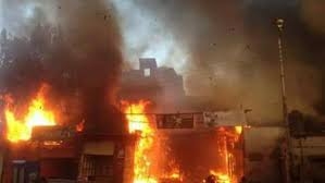 السيطرة على حريق داخل شقة سكنية فى الشيخ زايد دون اصابات 7