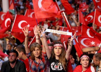 تقرير.. أمريكيون يطالبون بمحاكمة دولية لأردوغان (فيديو) 6