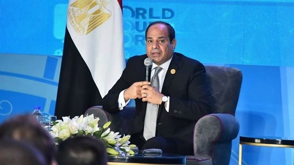الرئيس: مصر تتحرك بقوة بمجالين الصناعة والزراعة والتحدى كبير 1