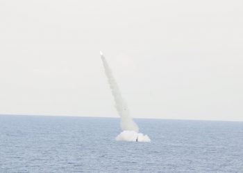 إطلاق صاروخ من غواصة مصرية بالمتوسط