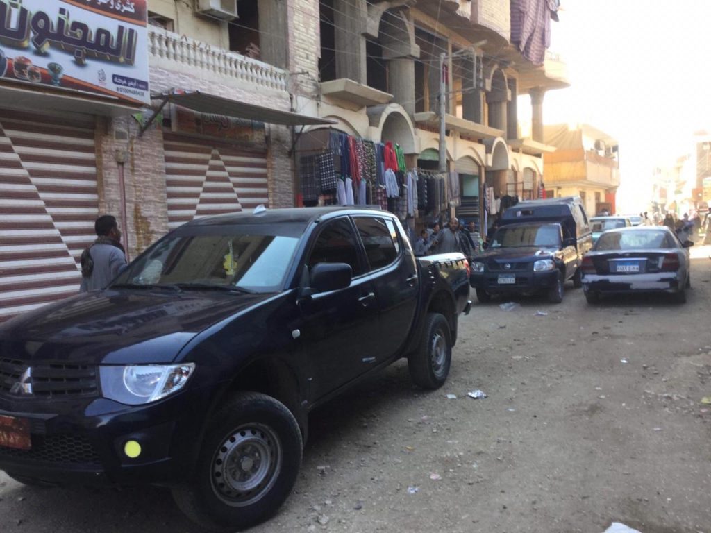 حملة أمنية في شوارع دار السلام بسوهاج 2