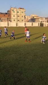 بالصور.. أول فريق للاقزام لكة القدم في مصر 4