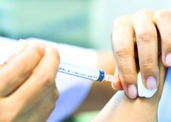 وزارة الصحة تكشف مركز التطعيمات القومى