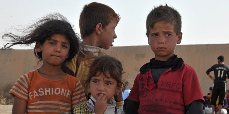 الخارجية العراقية تعيد 122 طفل من داعش إلى روسيا
