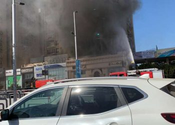 بالفيديو والصور .. حريق هائل في عمارات العبور بمدينة نصر 1