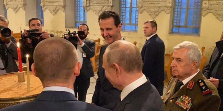 بوتين يزور الكنيسة المريمية برفقة بشار الأسد (صور) 1