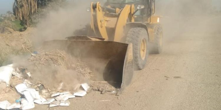 محافظة قنا رفع ١٣٠ طن مخلفات وقمامة بـ٦ مدن بالمحافظة 1