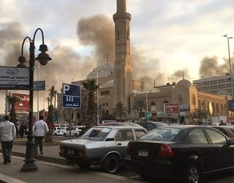 حريق هائل بجوار مسجد الحصري بمدينة 6 أكتوبر "صور" 1