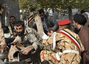 عشرات القتلي والمصابين في الجيش الثوري الأيراني.. تعرف علي التفاصيل 1
