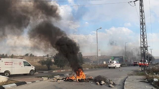 إصابة 8 فلسطينيين بالرصاص والعشرات بالاختناق إثر قمع الاحتلال لمسيرة منددة بالاستيطان 1