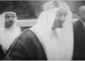 الملك عبد العزيز العاهل السعودي مع روزفلت