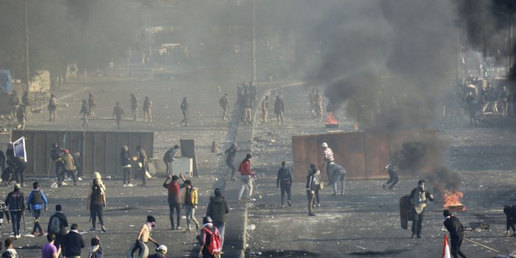 مظاهرات بغداد تصل مرحلة خطرة