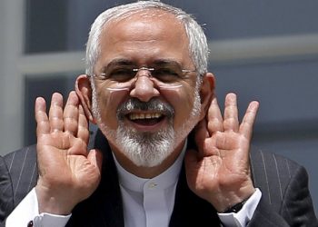 وزير خارجية إيران يغازل الخليج العربي