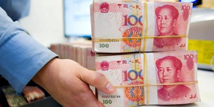 الصين تعقم النقود