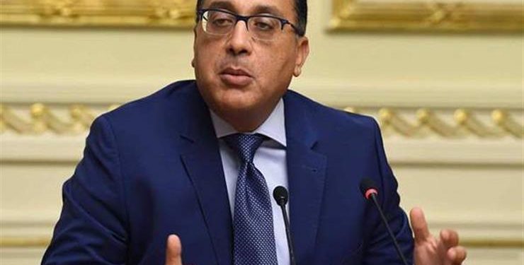 رئيس الوزراء يتفقد تطوير ميدان التحرير.. وإنجاز 90% من الأعمال 1