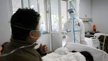 وفاة أول حالة مصابة بكورونا في أوروبا لسائح صيني 2