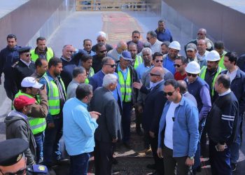 صور.. وزير النقل: إنشاء 21 محورا جديدا على النيل 2