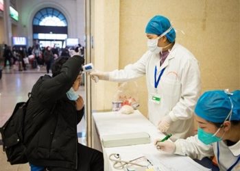 الصين تعلن وفاة 97 حالة جديدة بفيروس كورونا والحصيلة ترتفع لـ908 قتيلا 4