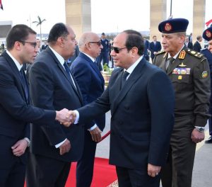 الرئيس السيسي يتقدم الجنازة العسكرية للفريق أحمد نصر قائد القوات الجوية الأسبق 1