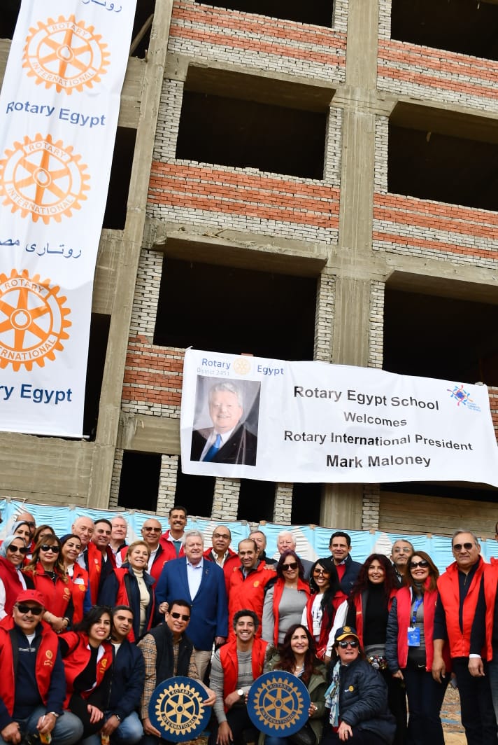 رئيس الروتارى الدولي يتفقد مدرسة روتاري مصر النموذجية بالفيوم.. صور 5