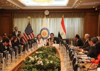"عبدالغفار" يلتقي السفير الأمريكي لبحث تنفيذ اتفاقيات مصر مع الولايات المتحدة 2