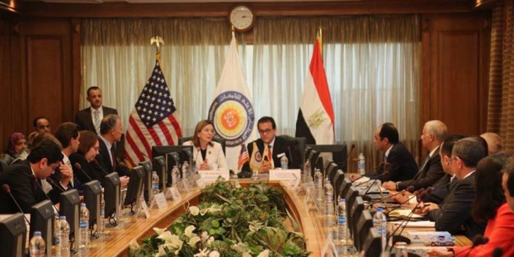 "عبدالغفار" يلتقي السفير الأمريكي لبحث تنفيذ اتفاقيات مصر مع الولايات المتحدة 1
