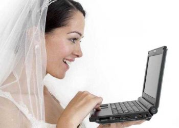 الزواج عبر الانترنت