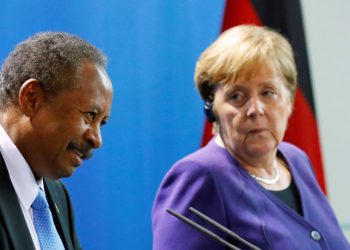 رئيس الوزراء السوداني والمستشارة الألمانية ميركل