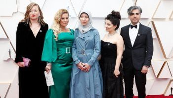 السورية أمانى بلور بالحجاب على السجادة الحمراء بحفل الأوسكار 4