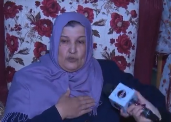 بالدموع.. والدة حمو بيكا لهاني شاكر: أنت حاطط على ابني ليه "فيديو" 2