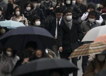 اليابان تحذر رعاياها من السفر إلي "ثلث" دول العالم بسبب كورونا 1