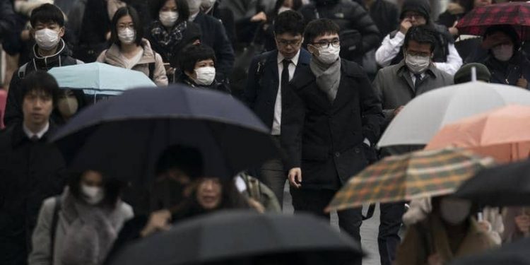 اليابان تحذر رعاياها من السفر إلي "ثلث" دول العالم بسبب كورونا 1