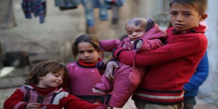 احصائية: السوريون انجبوا 6 مليون طفل في المخيمات منذ اندلاع الازمة 1