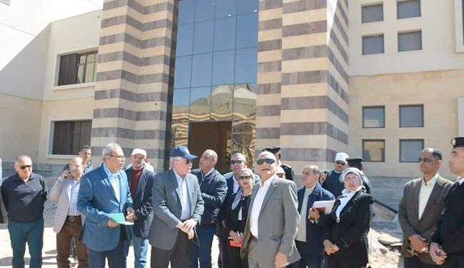 محافظ جنوب سيناء يتفقد الأعمال الإنشائية في جامعة الملك سلمان بمدينة طور 1