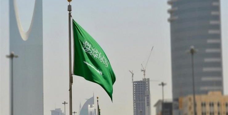 السعودية تعلن إصابة مدنيين بشظايا صاروخ باليستي فى الرياض 1