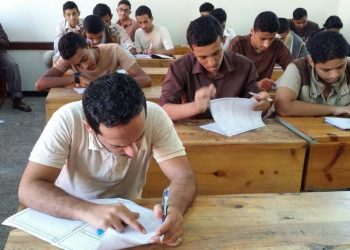 وزير التعليم يعلن المناهج المقررة للطلاب حتى 15 مارس.. تعرف عليها 1