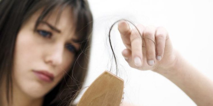 دراسة: تدليك فروة الرأس يعالج مشكلة تساقط الشعر 1