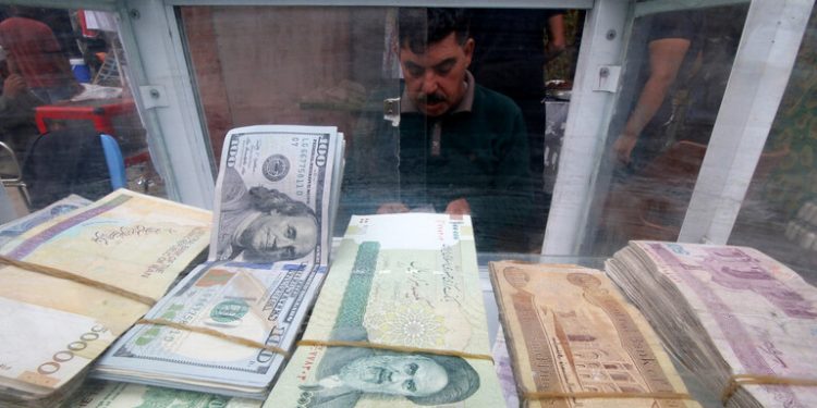 برلماني إيراني: من المقرر الإفراج عن أموال إيرانية مجمدة في الخارج 1